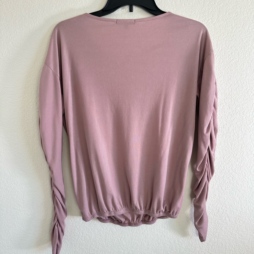 Bke Solid Ribbed Blouse - image 3